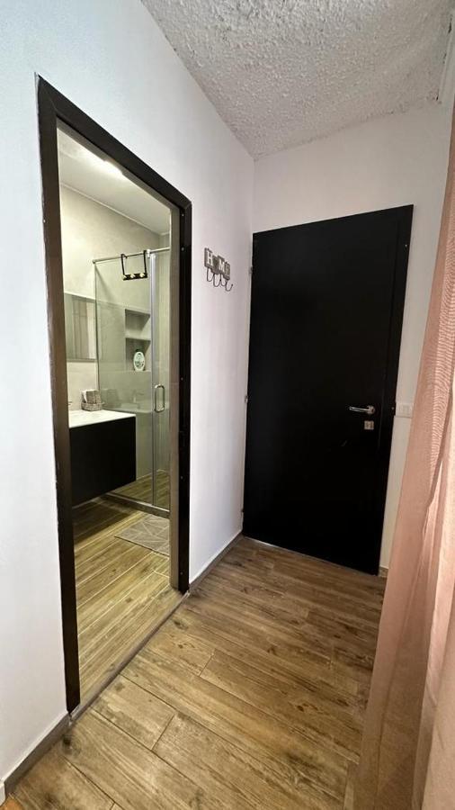 Apartamento Host Elios Tirana Exterior foto