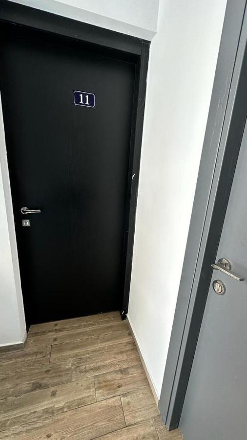 Apartamento Host Elios Tirana Exterior foto
