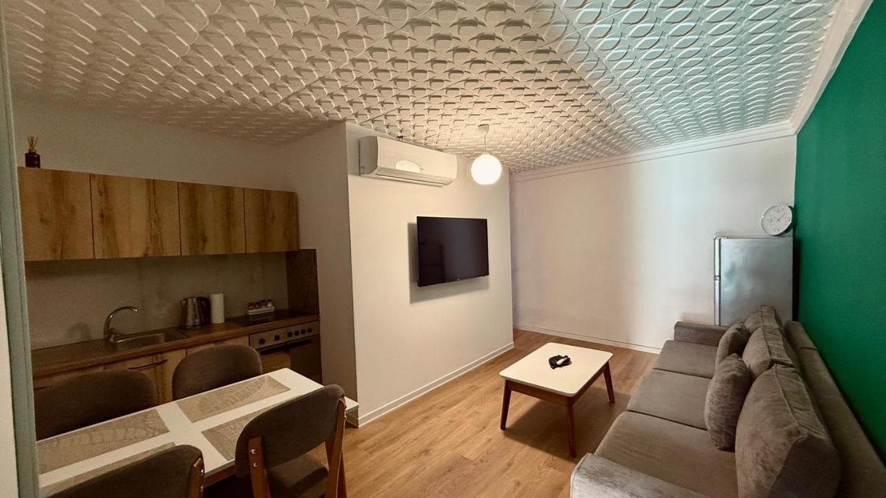 Apartamento Host Elios Tirana Exterior foto
